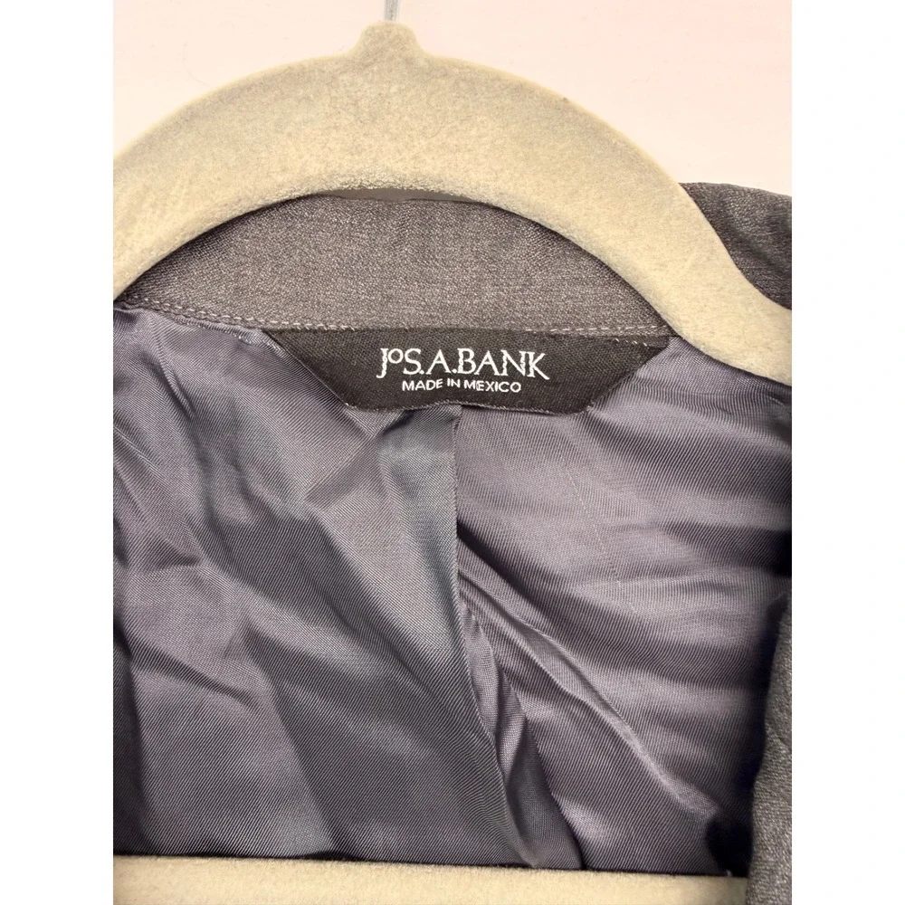 Jos. A. Bank Signature Grey Wool Blazer Tailored Fit 2-Button Sport Coat 42L